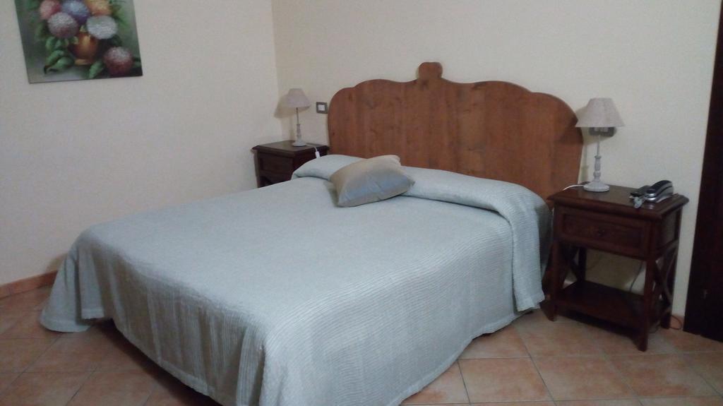 Residence Hotel La Commenda Montefiascone Ngoại thất bức ảnh